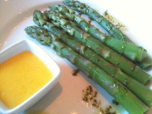 English Asparagus & Hollandaise