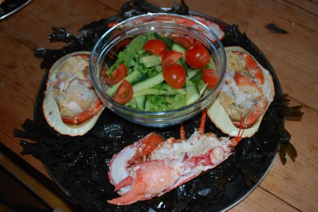 fresh lobster and crab