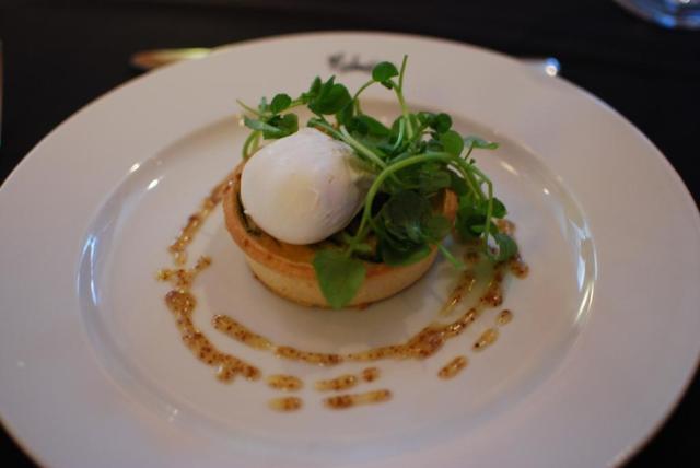 smoked haddock creamed leeks and poached egg smoked haddock creamed leeks and poached egg