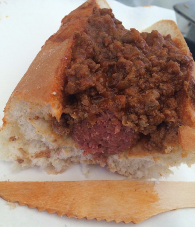 Kilnsey Show Grid Iron Chilli Dog